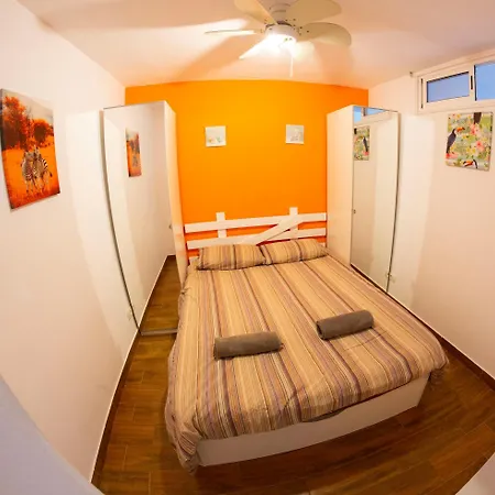 Amarilla Rock Apartment *